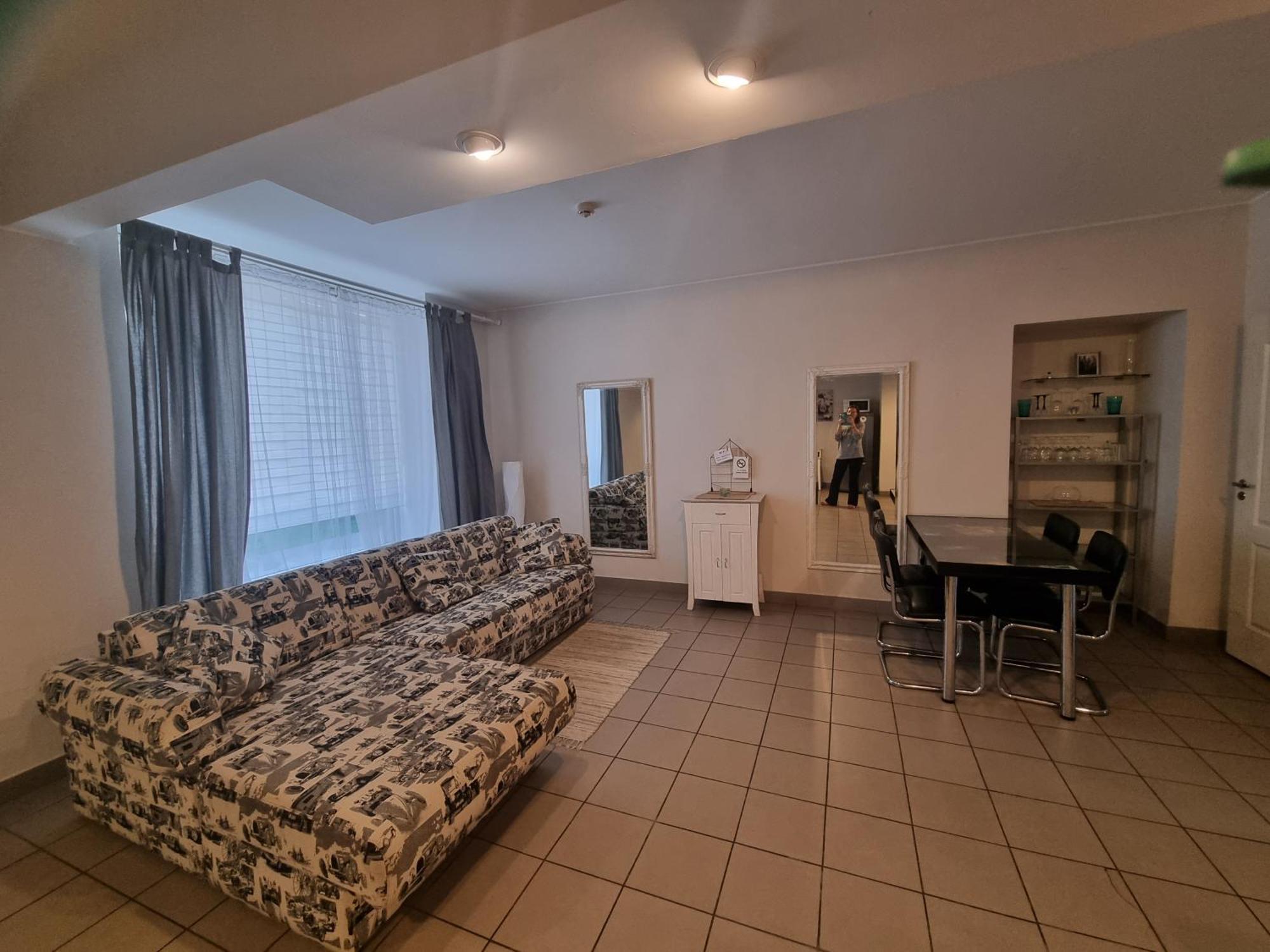 Camellia Studio Apartment & Parking Riga Bagian luar foto